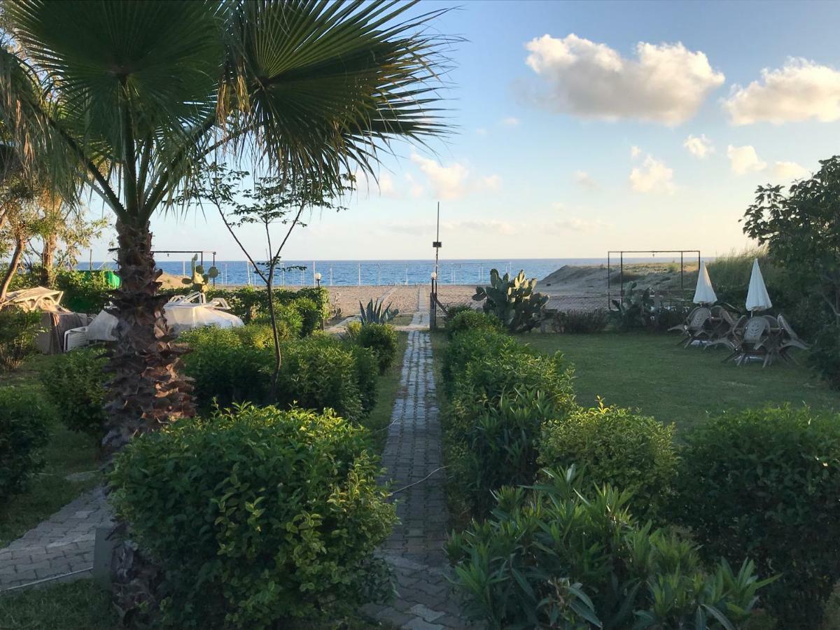 Hotel Gruen Kızılot 외부 사진